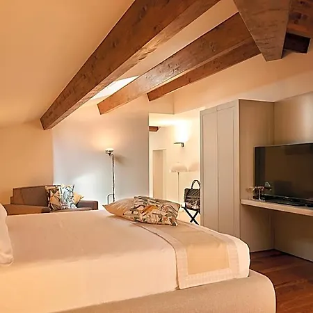 Relais - Palazzo Greco Stella